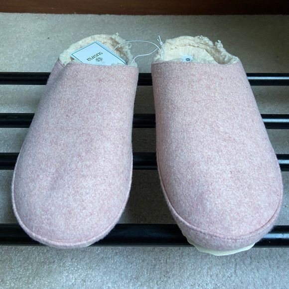 SUSINA Women Aspyn Wool Plush Slippers - BRAND NEW - Picture 1 of 7